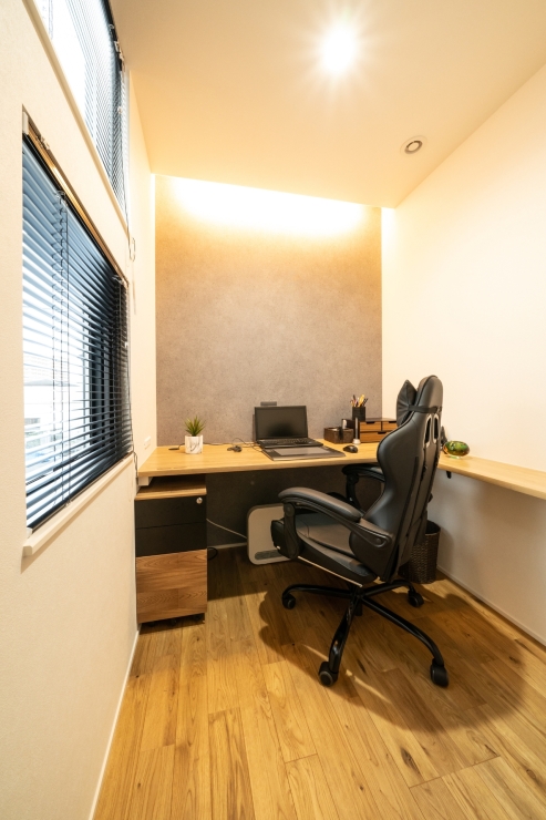 自分だけの時間に集中できる。大人のための書斎スペース