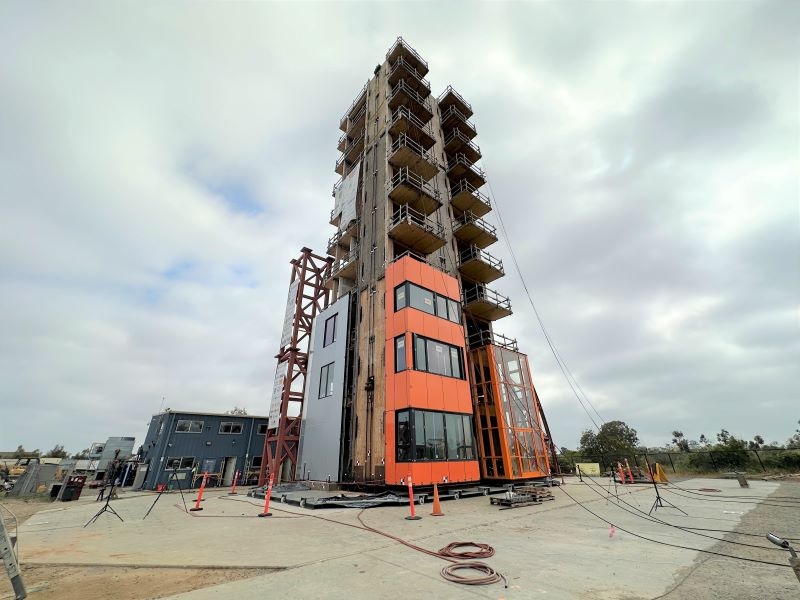 世界的リーディングカンパニーも参画した世界最大の「10階建て木造ビル耐震実験」