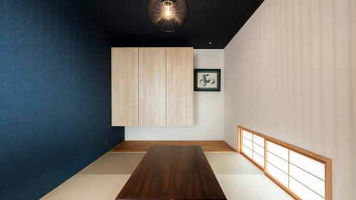 家族が喜ぶ仕掛けがいっぱい、ガレージとボルダリングのある家