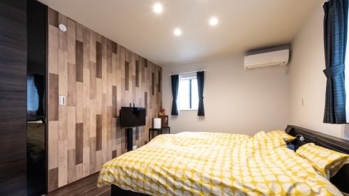 愛犬との暮らしと遊び心を楽しむ、機能美あふれる平屋の家