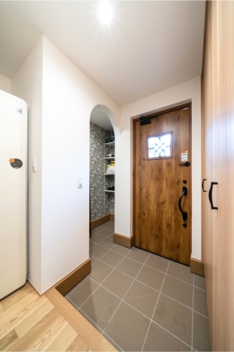 お互いの暮らしを尊重できる完全二世帯住宅