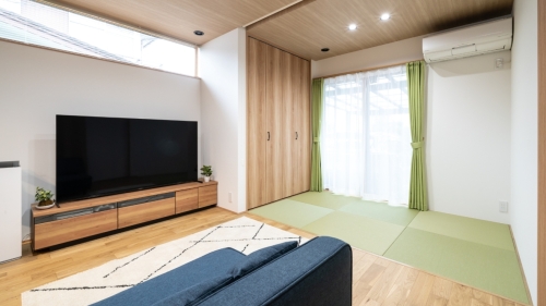 お互いの暮らしを尊重できる完全二世帯住宅