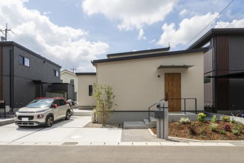 機能美と心地よさが調和する、インダストリアルテイストの家