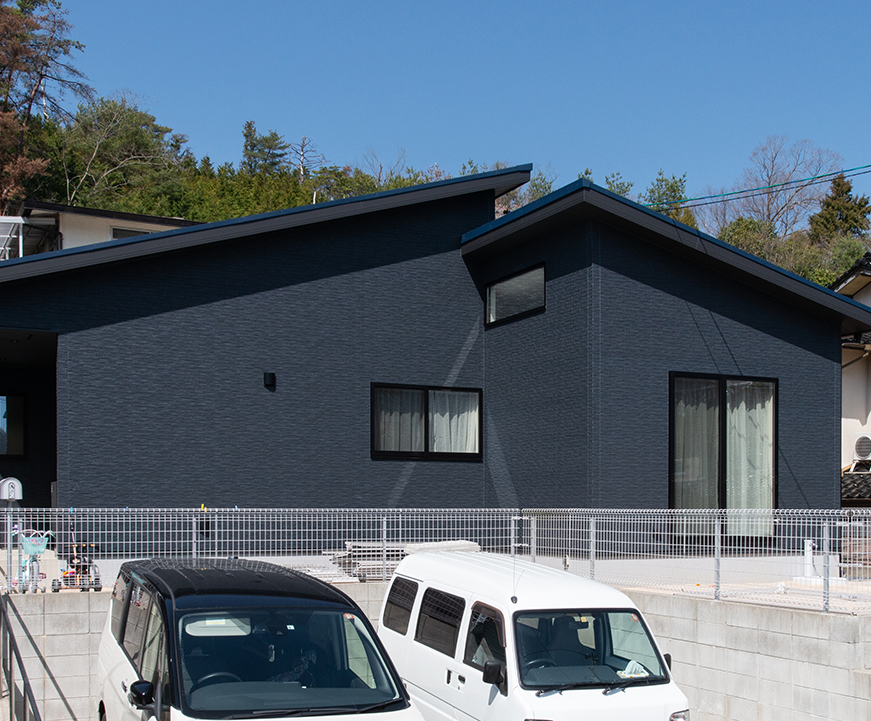 超空間の平屋 ワンフロアで叶える高天井×大開口住宅