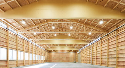 木造平屋建て 構造実験棟視察